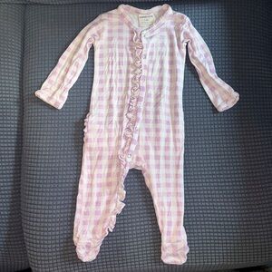 Spearmint Love bamboo ruffle footie pajamas